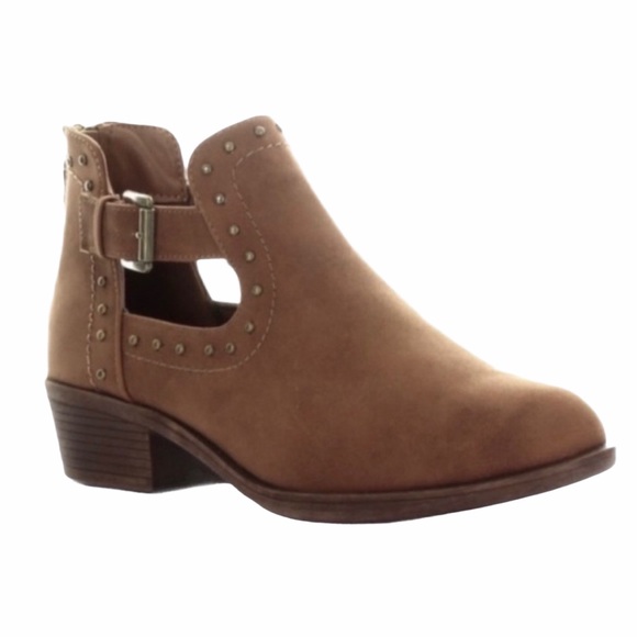 Seven7 Shoes - SEVEN7 BROWN SIDE BUCKLE ANKLE BOOTS